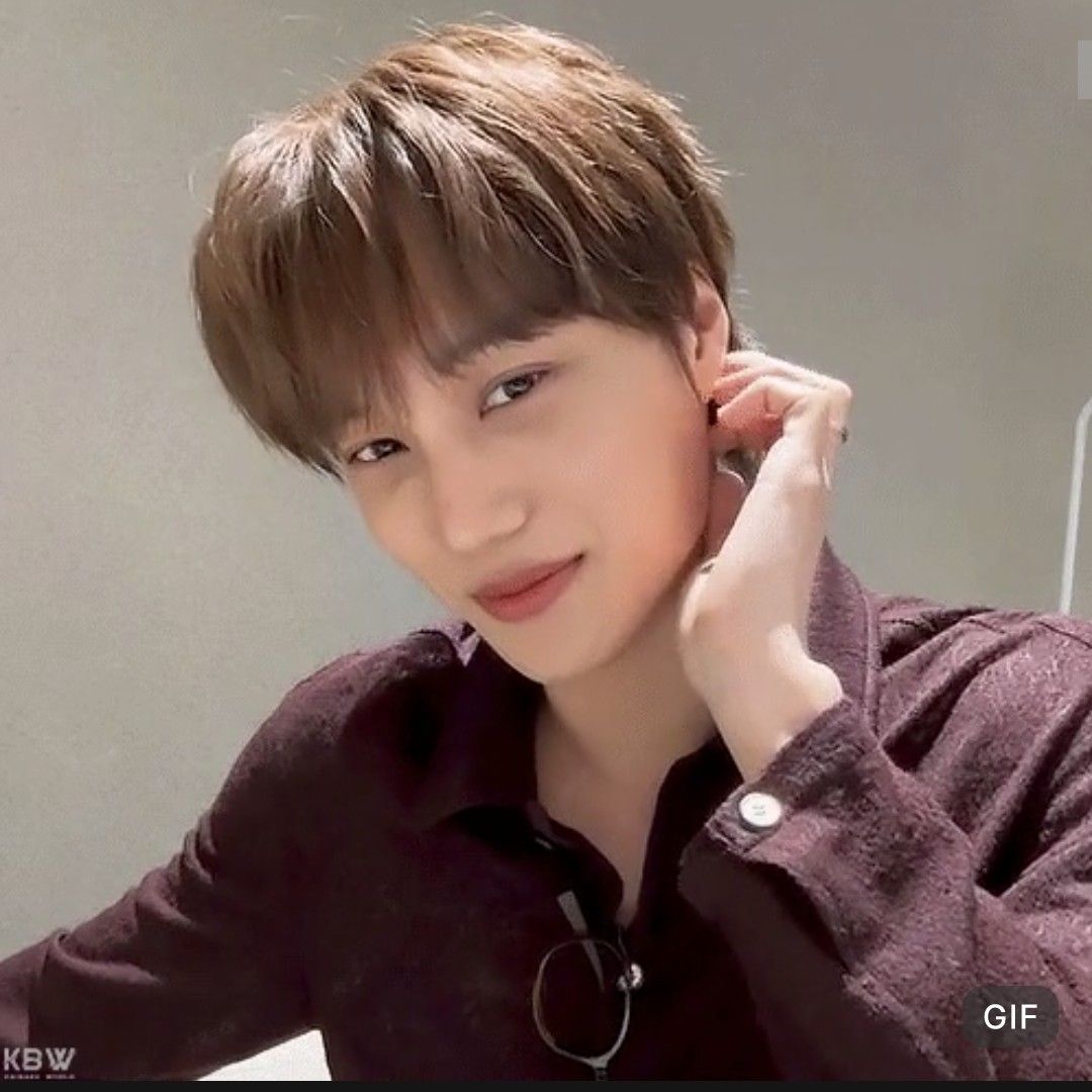 Behind-the-scenes cut of Kai (EXO)