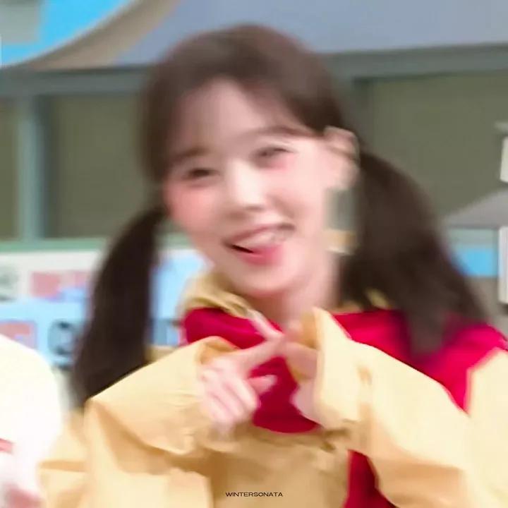 윈터 (에스파) 최근 활동샷