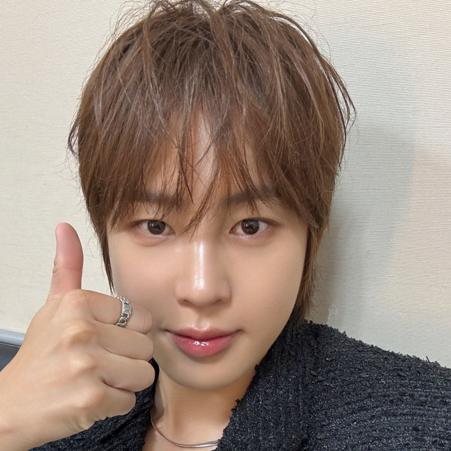 Recent activity shot of Ha Sungwoon