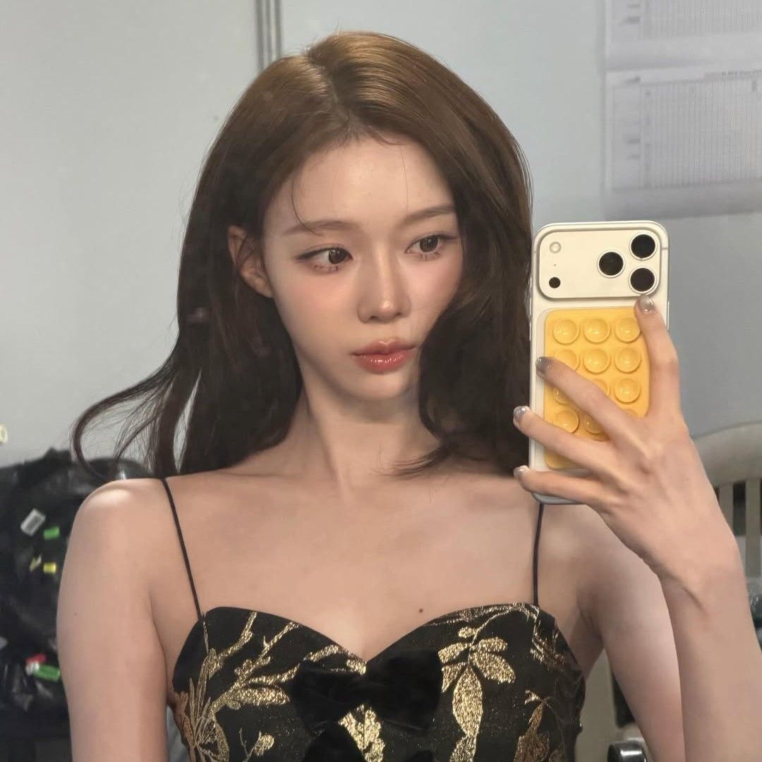 Latest photo of Winter (aespa)