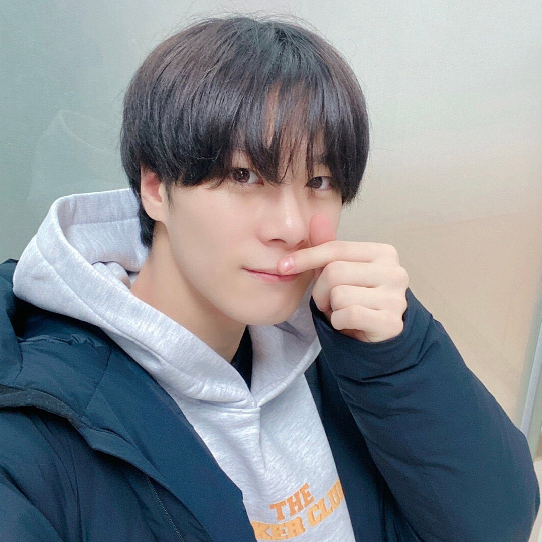 A moment captured by Moonbin (ASTRO)'s fan