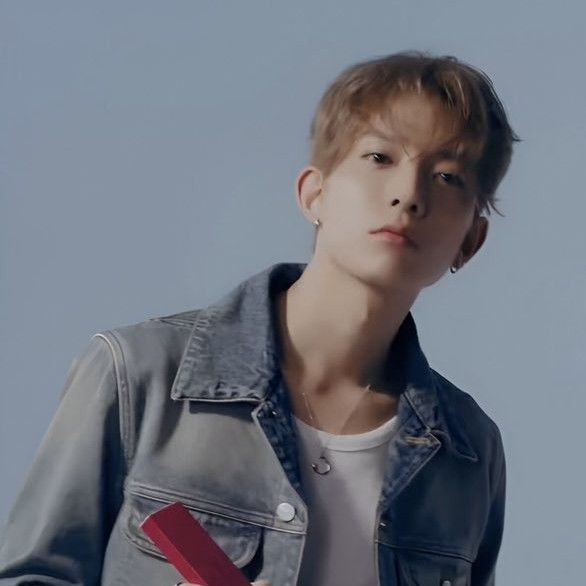 ヒスン (ENHYPEN)の最近の活動写真