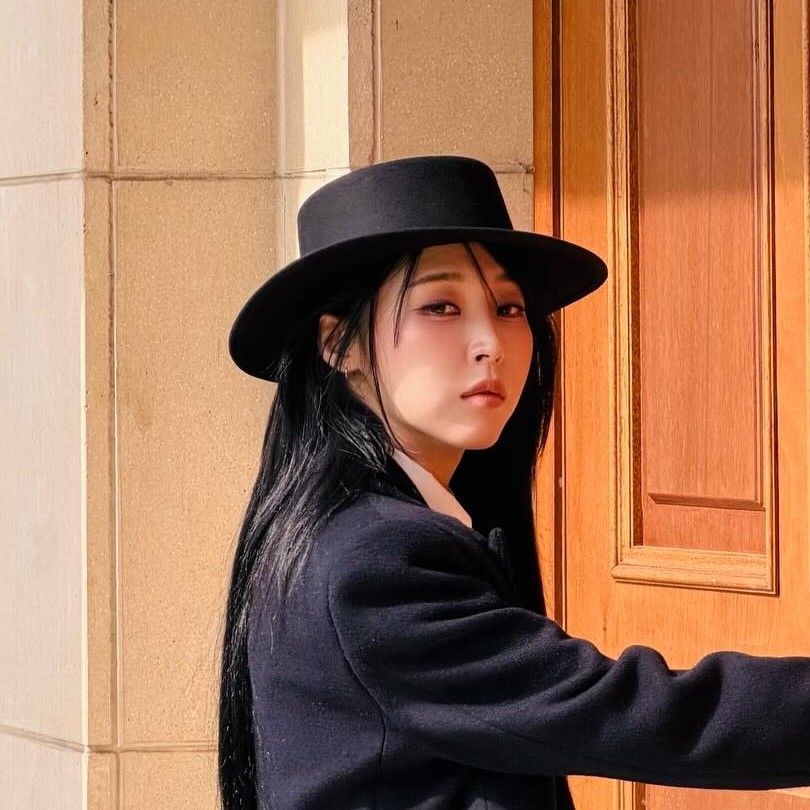 Behind-the-scenes cut of Moonbyul (MAMAMOO)