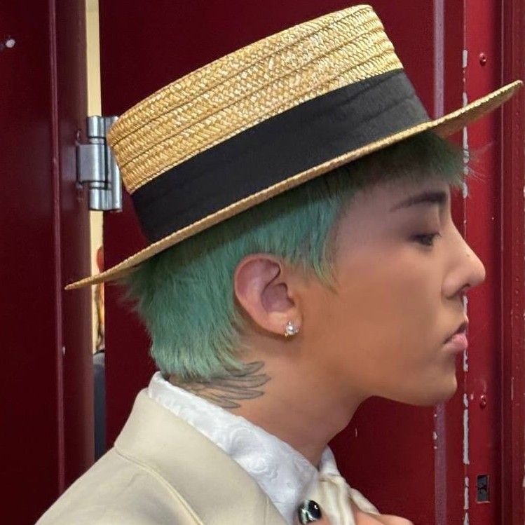 Behind-the-scenes cut of G-DRAGON (BIGBANG)