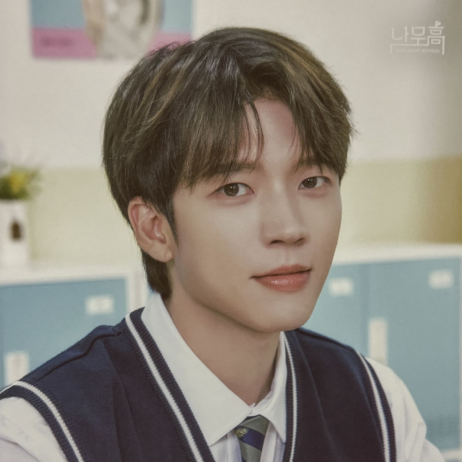Behind-the-scenes cut of Woohyun (INFINITE)