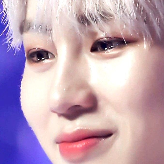 Recent activity shot of Ha Sungwoon