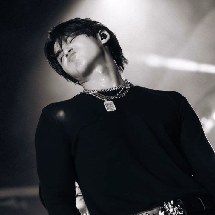 Latest photo of Mingyu (SEVENTEEN)