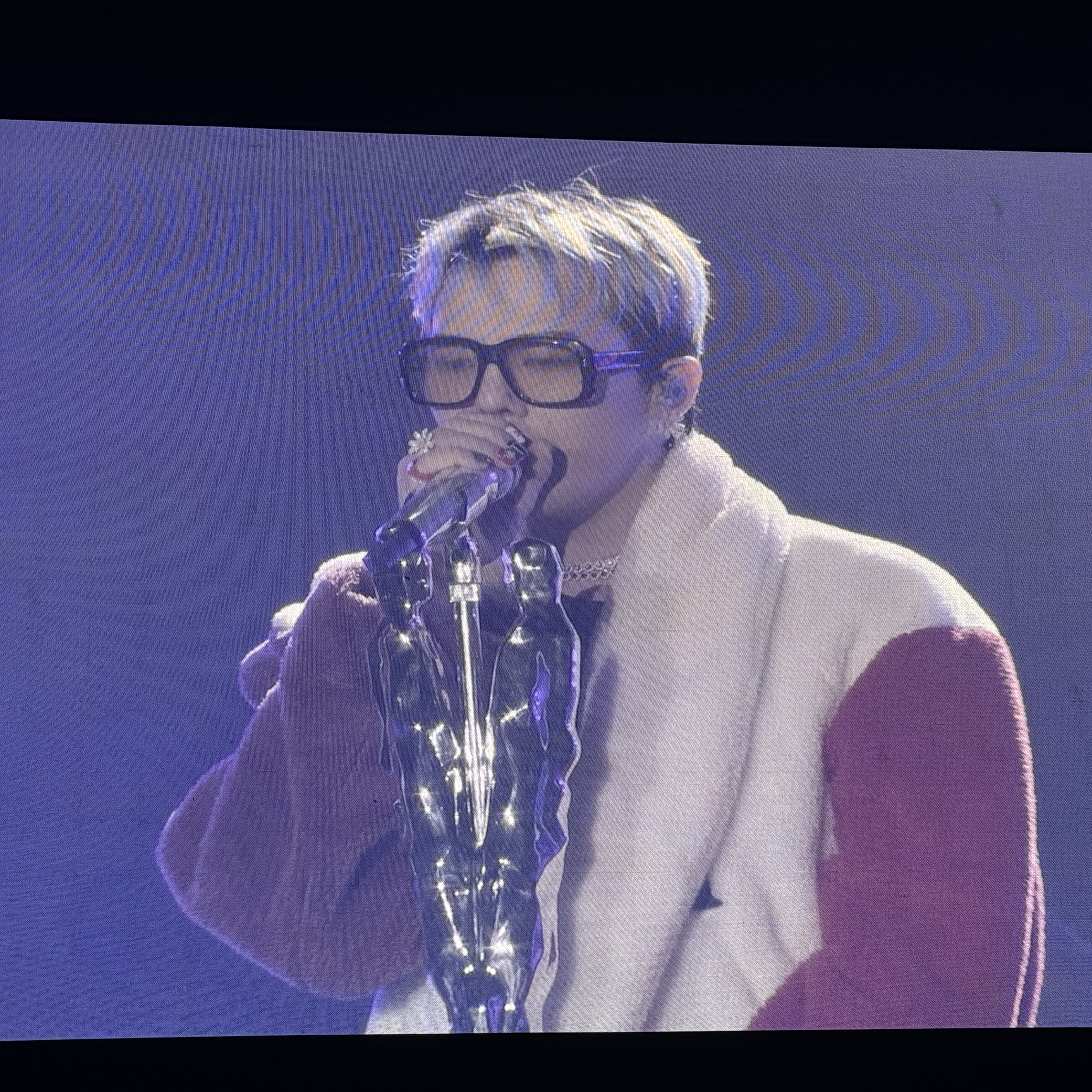 Foto terbaru G-DRAGON (BIGBANG)