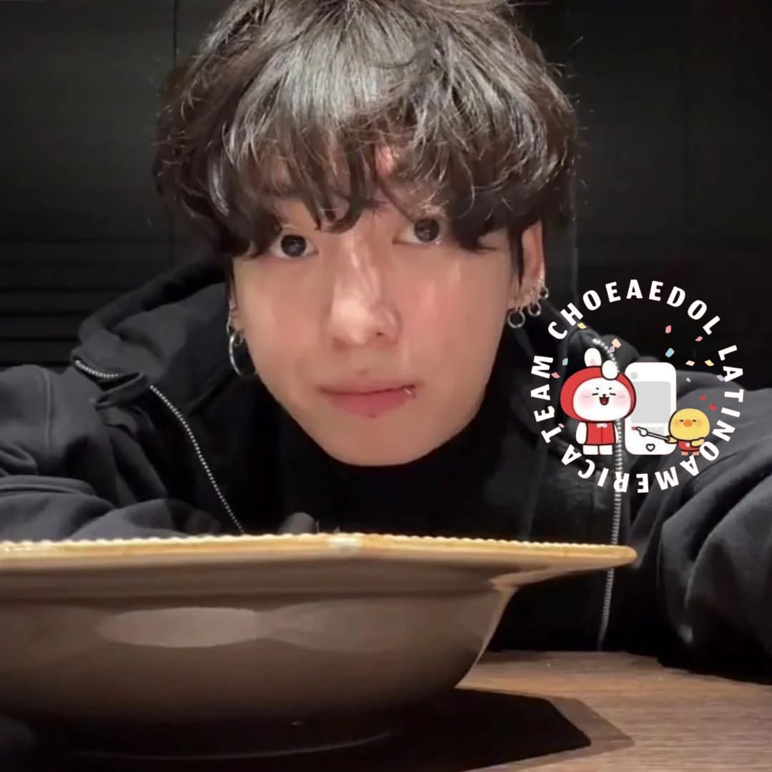 A moment captured by Jungkook (BTS)'s fan