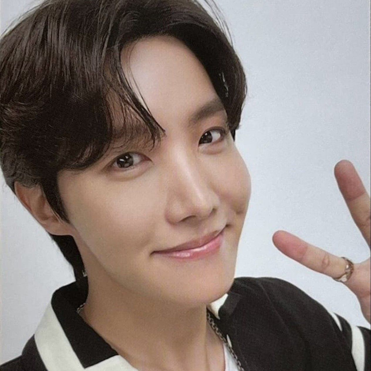 Behind-the-scenes cut of j-hope (BTS)