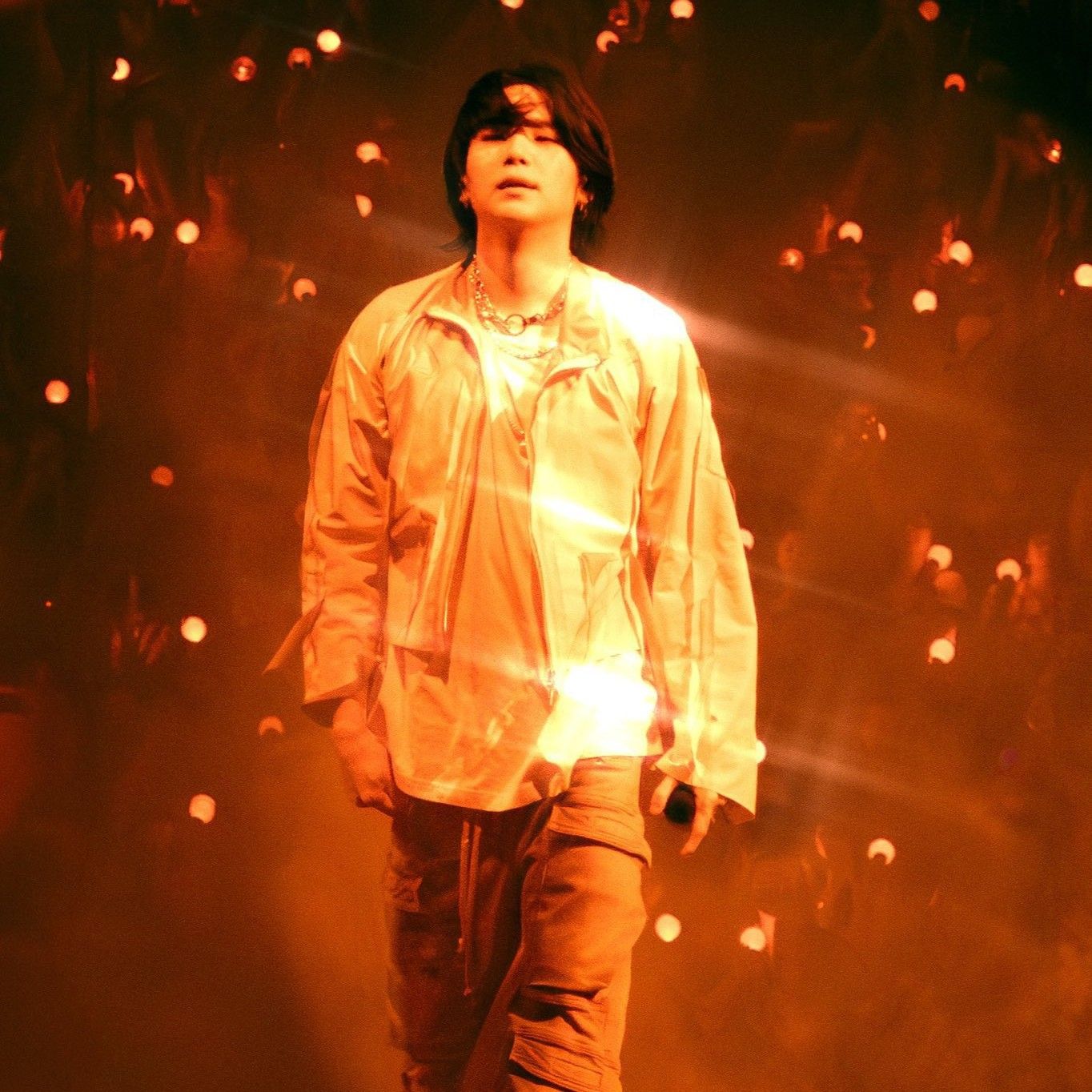 SUGA (防彈少年團)的幕後花絮