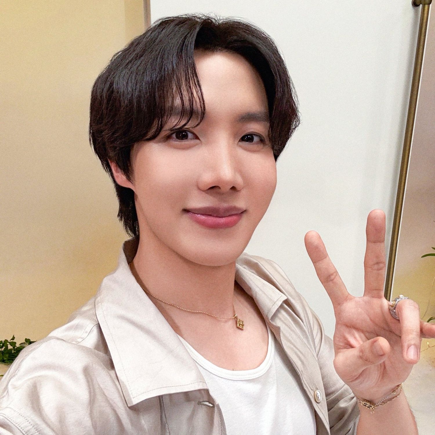제이홉 (방탄소년단)의 비하인드 컷