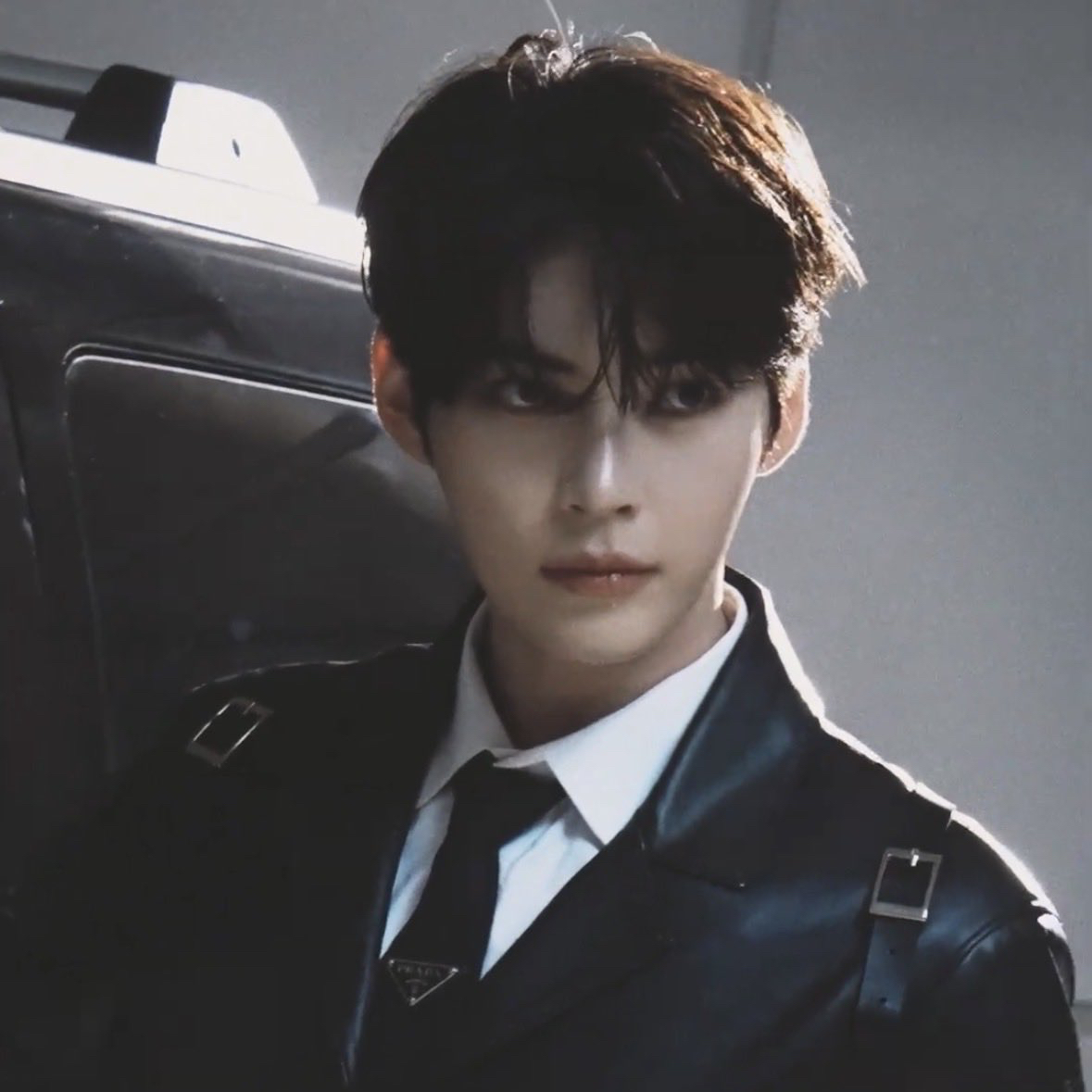 Recent activity shot of Sung Hanbin (ZEROBASEONE)