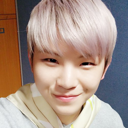 A moment captured by Woozi (SEVENTEEN)'s fan