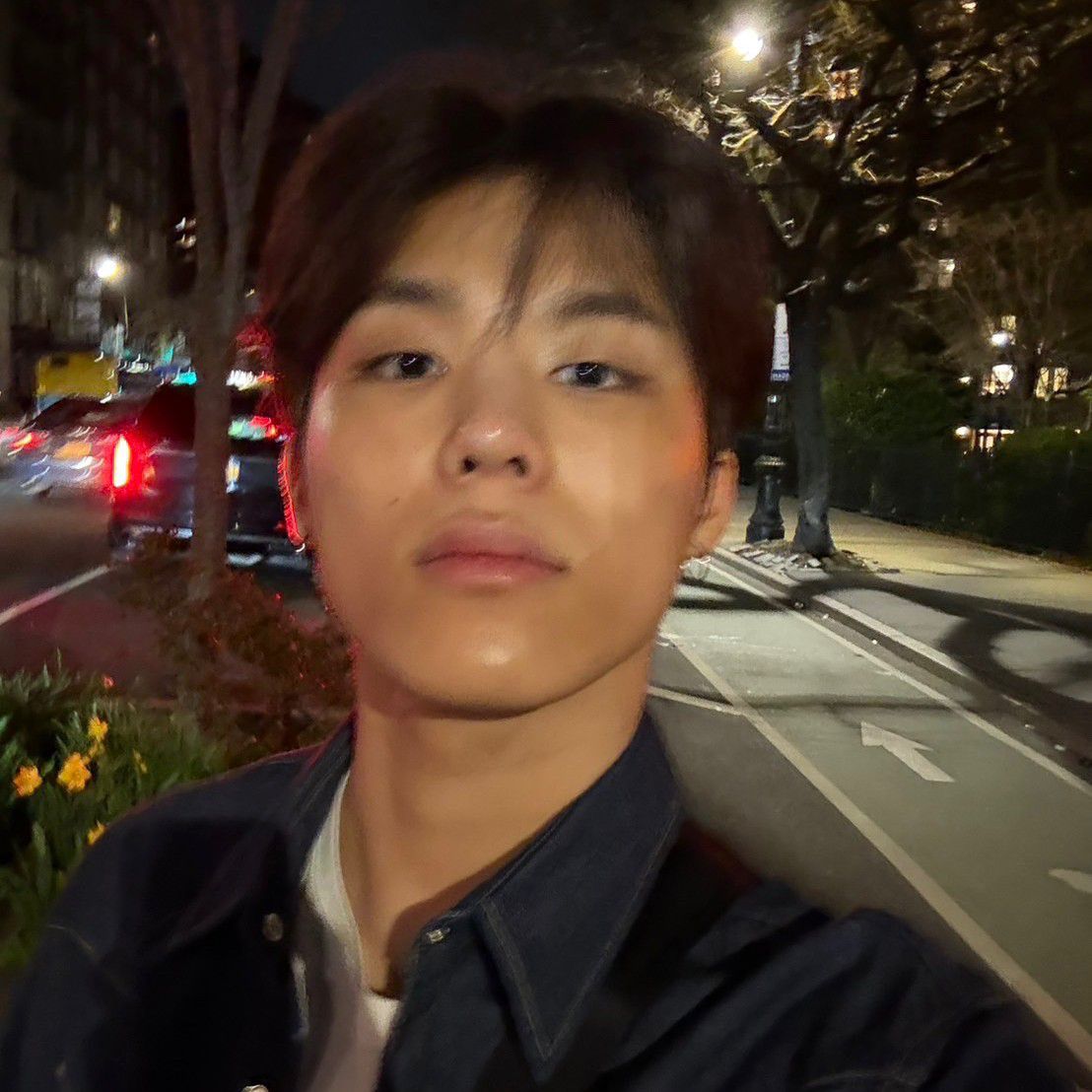 Behind-the-scenes cut of Park Jeongwoo (TREASURE)