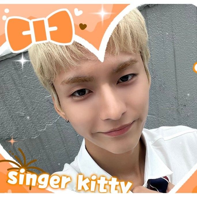 Behind-the-scenes cut of O.de (Xdinary Heroes)