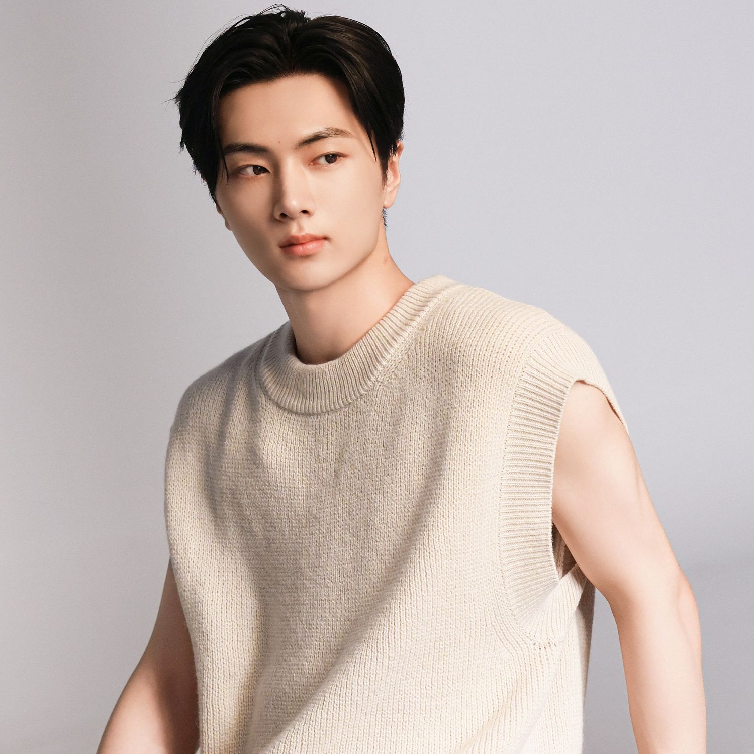 Latest photo of Jay (ENHYPEN)