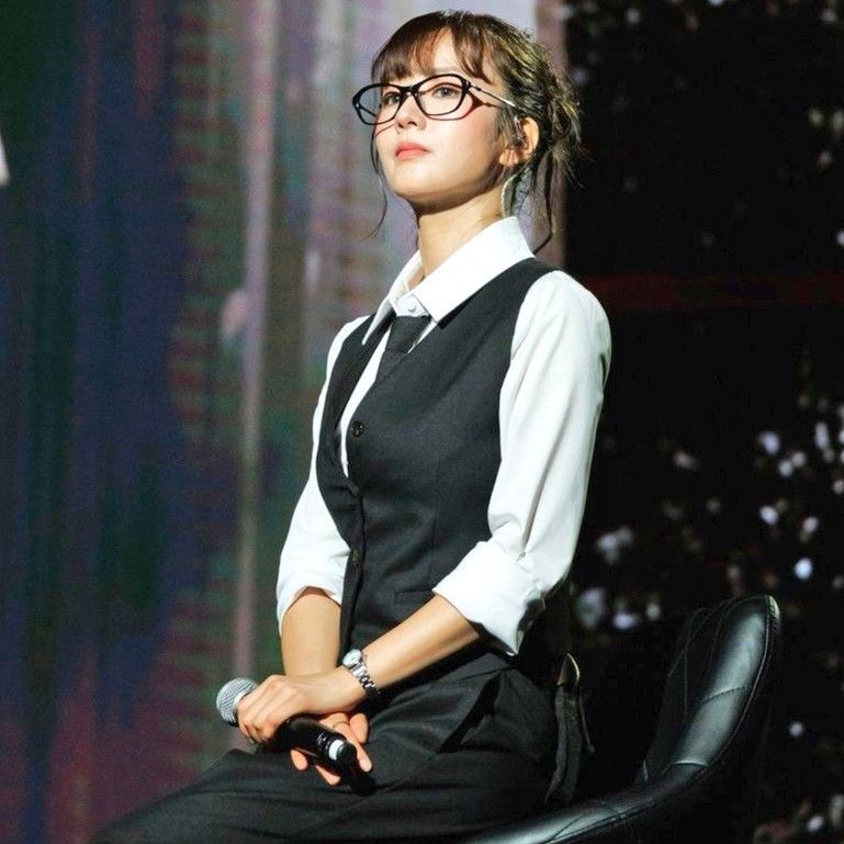 Behind-the-scenes cut of Yoon Bomi (Apink)