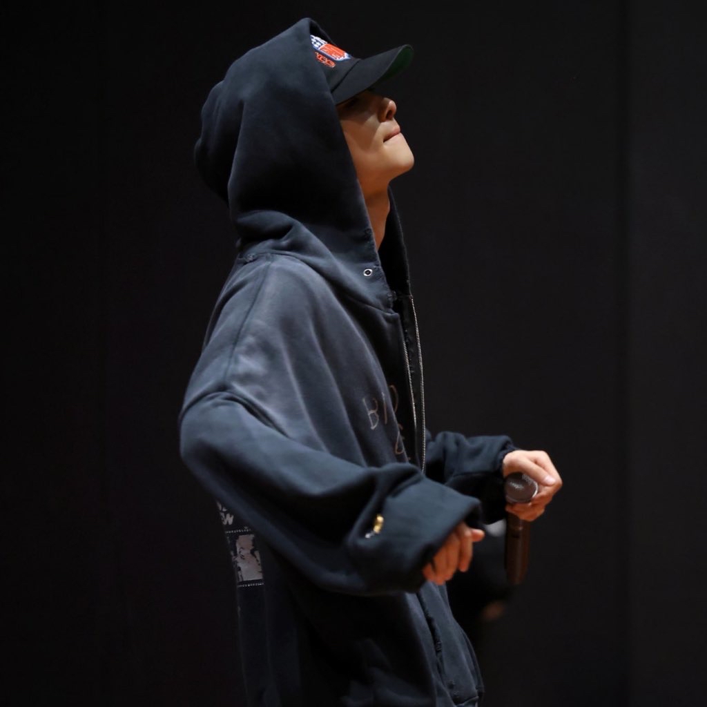 NI-KI (ENHYPEN)的最新照片