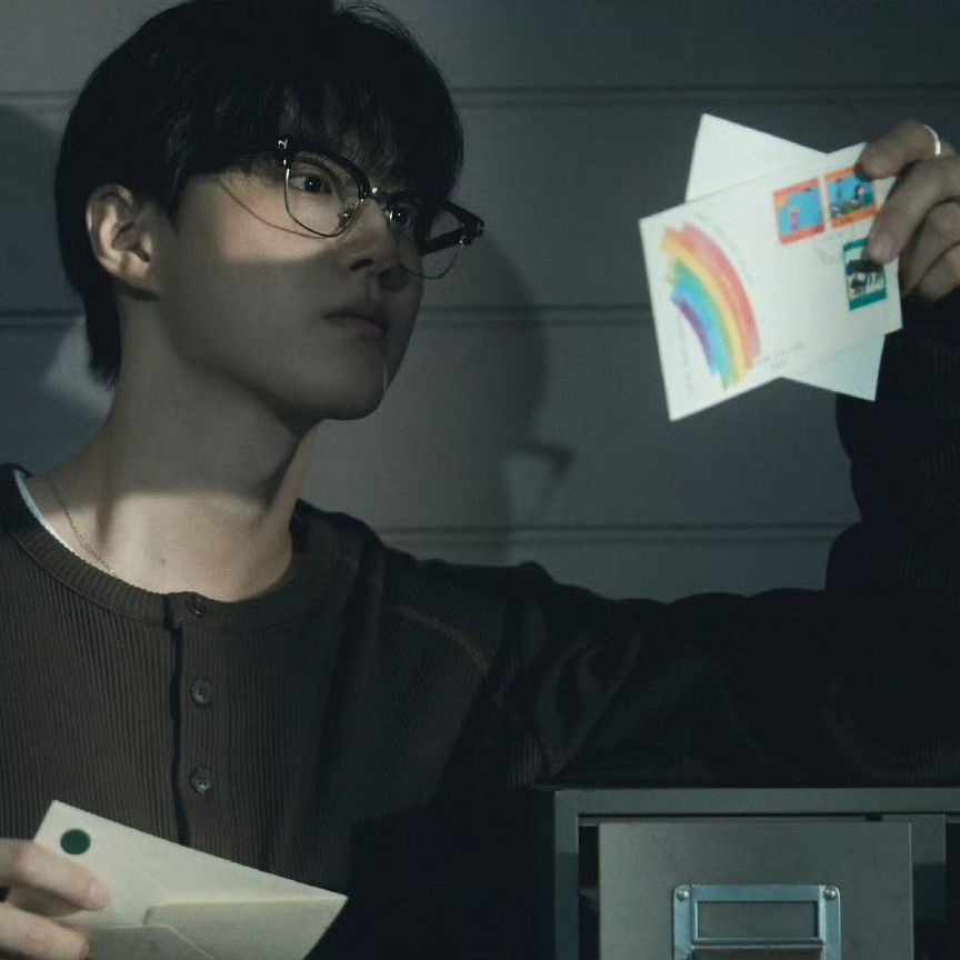 Latest photo of Suho (EXO)