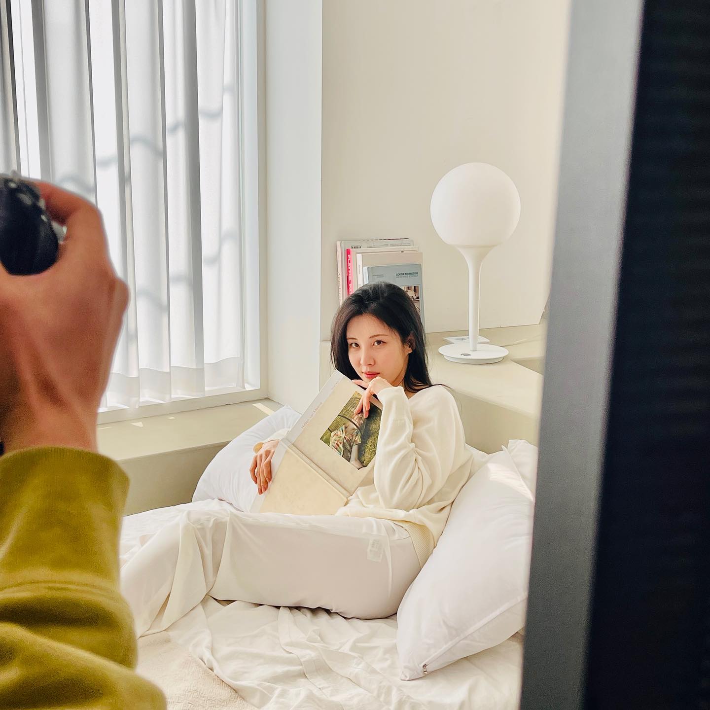 Behind-the-scenes cut of Seohyun (Girls' Generation)
