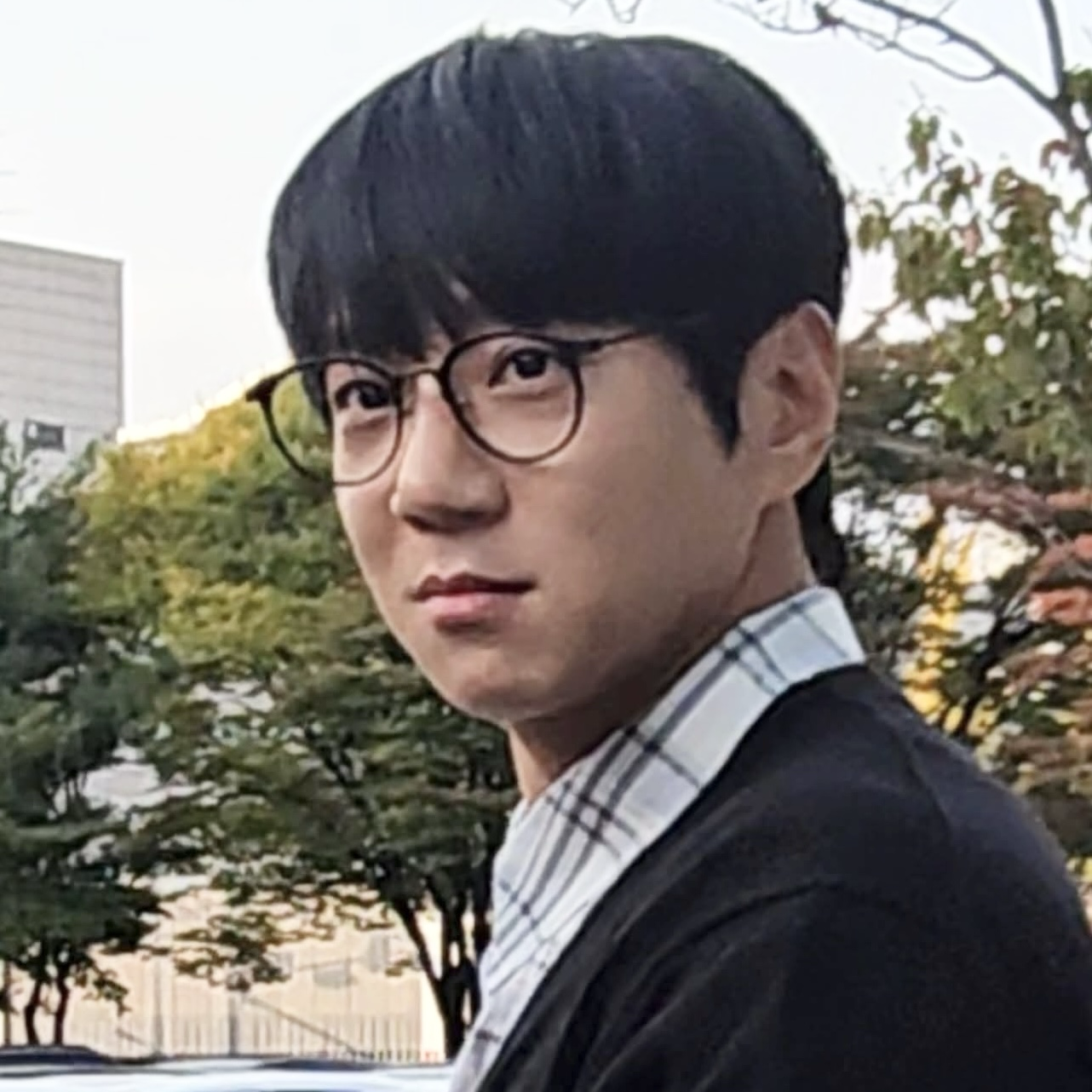 Foto aktivitas terbaru Hwang Chiyeol