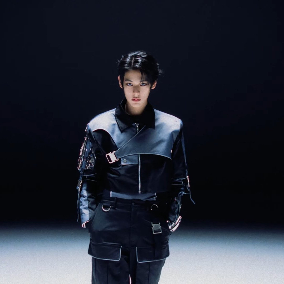 Latest photo of Nicholas (SMTR25)