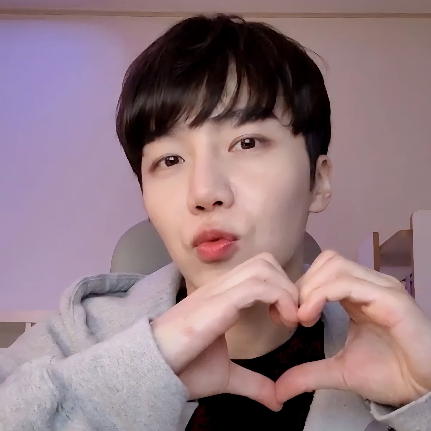 Latest photo of Jinho (PENTAGON)