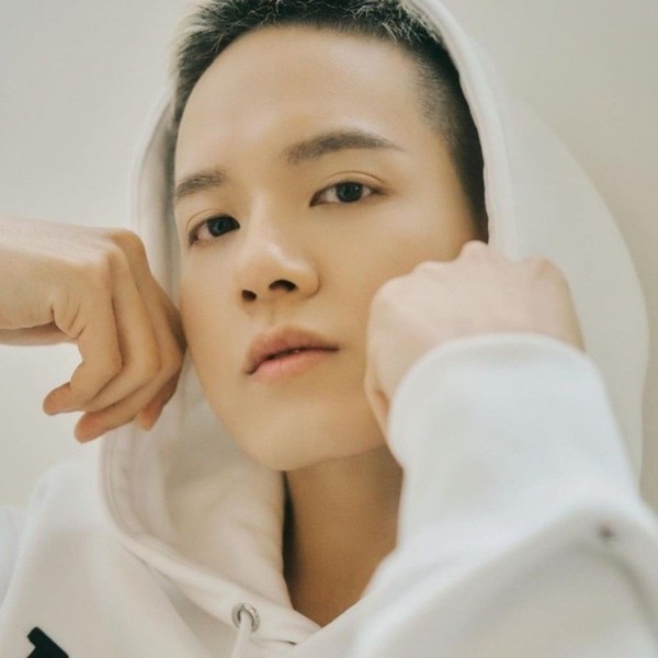 Signature photo of Peniel (BTOB) capturing their charm