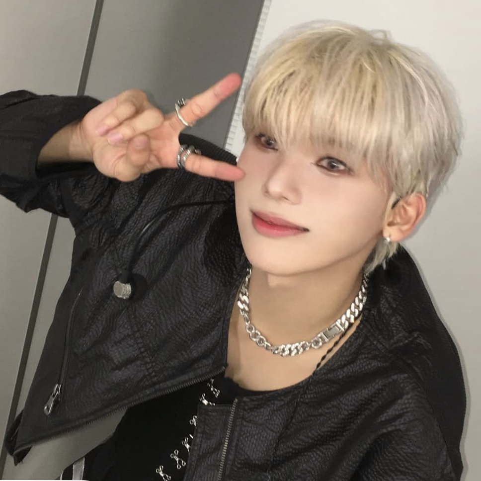 ドハ (n.SSign)の最近の活動写真