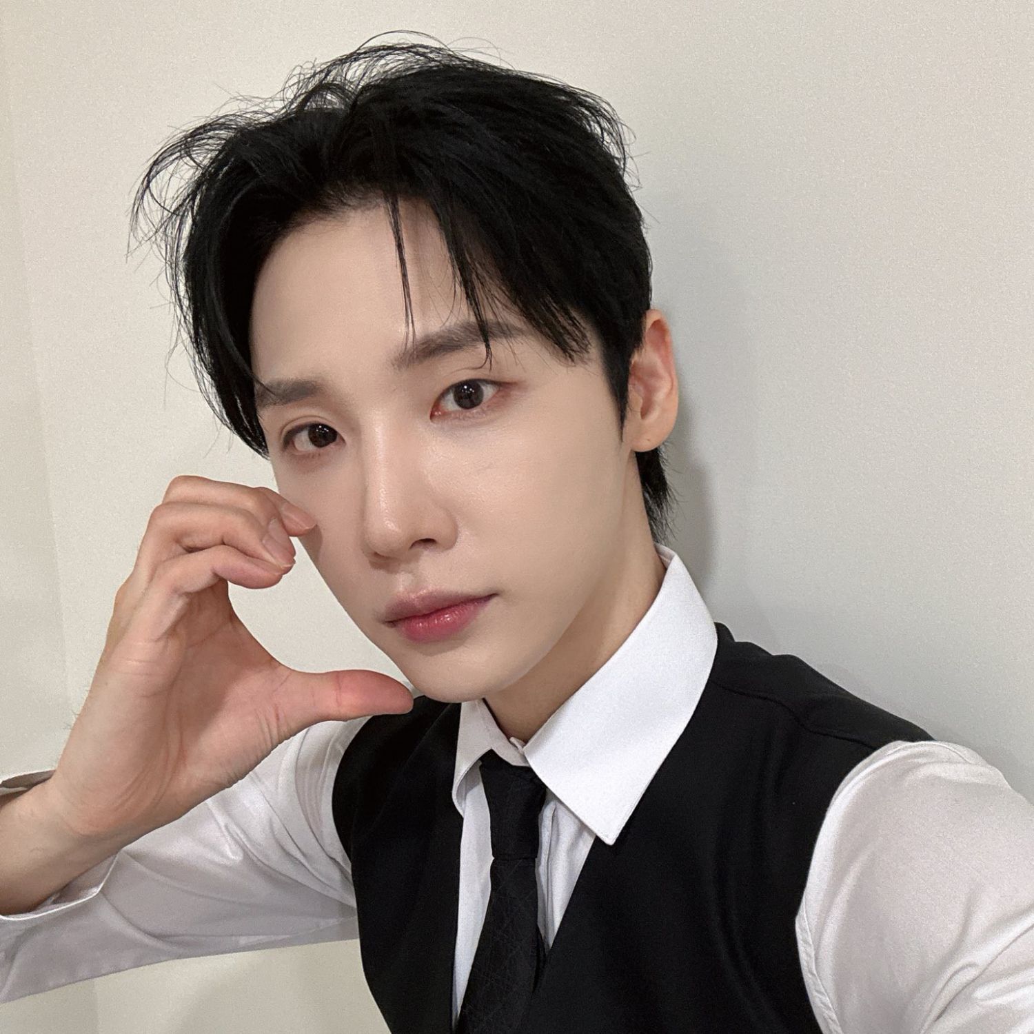 Behind-the-scenes cut of Jeon Woong (AB6IX)