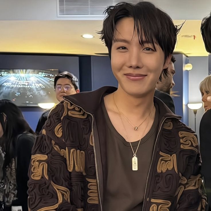 Latest photo of j-hope (BTS)