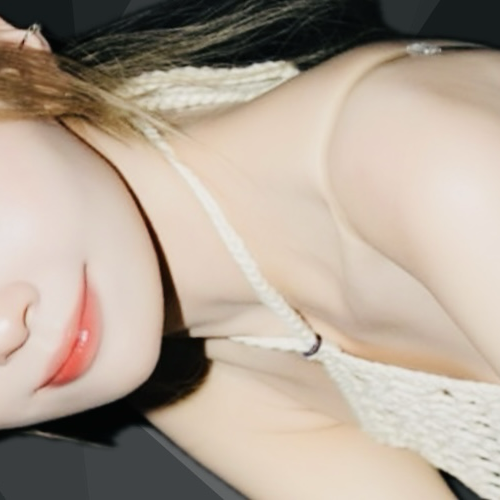 Recent activity shot of Mayuka (NiziU)