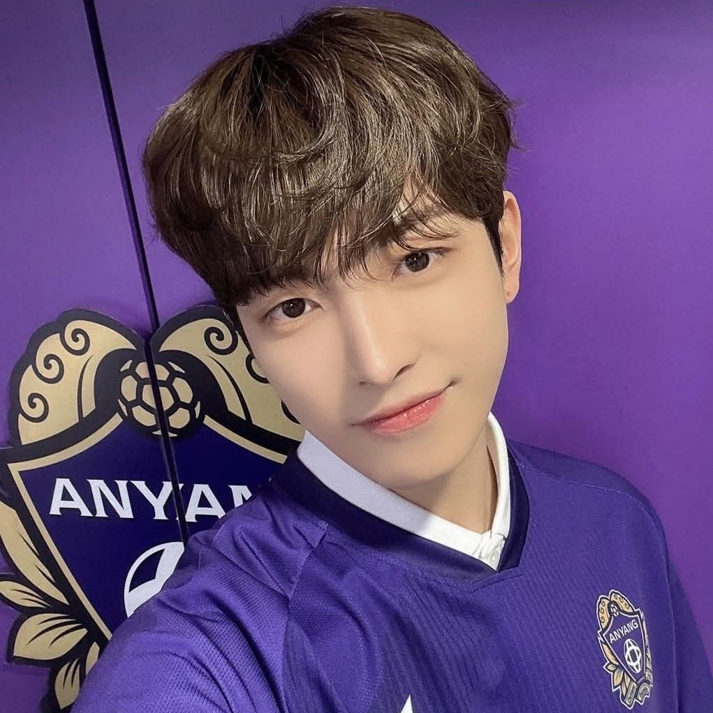 弘中 (ATEEZ)粉絲拍下的瞬間