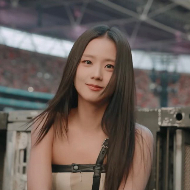 ジス (BLACKPINK)の最近の活動写真