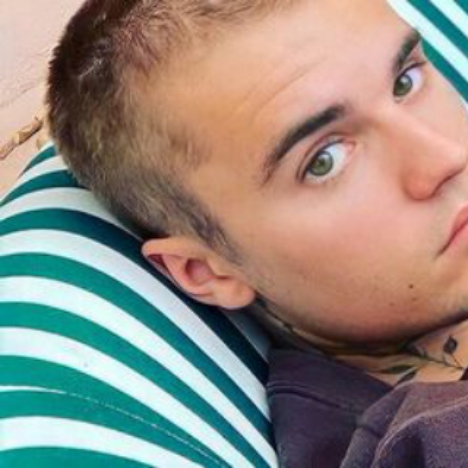 Behind-the-scenes cut of Justin Bieber