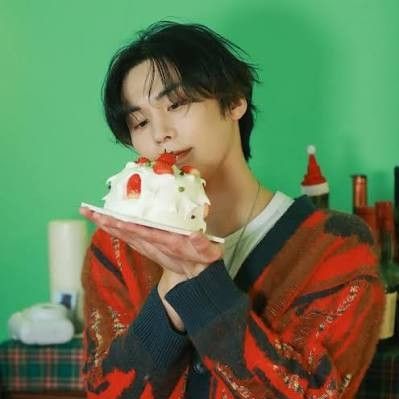 A moment captured by Rocky's fan