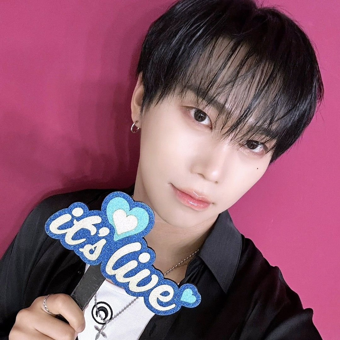 A moment captured by Junseo (BAE173)'s fan