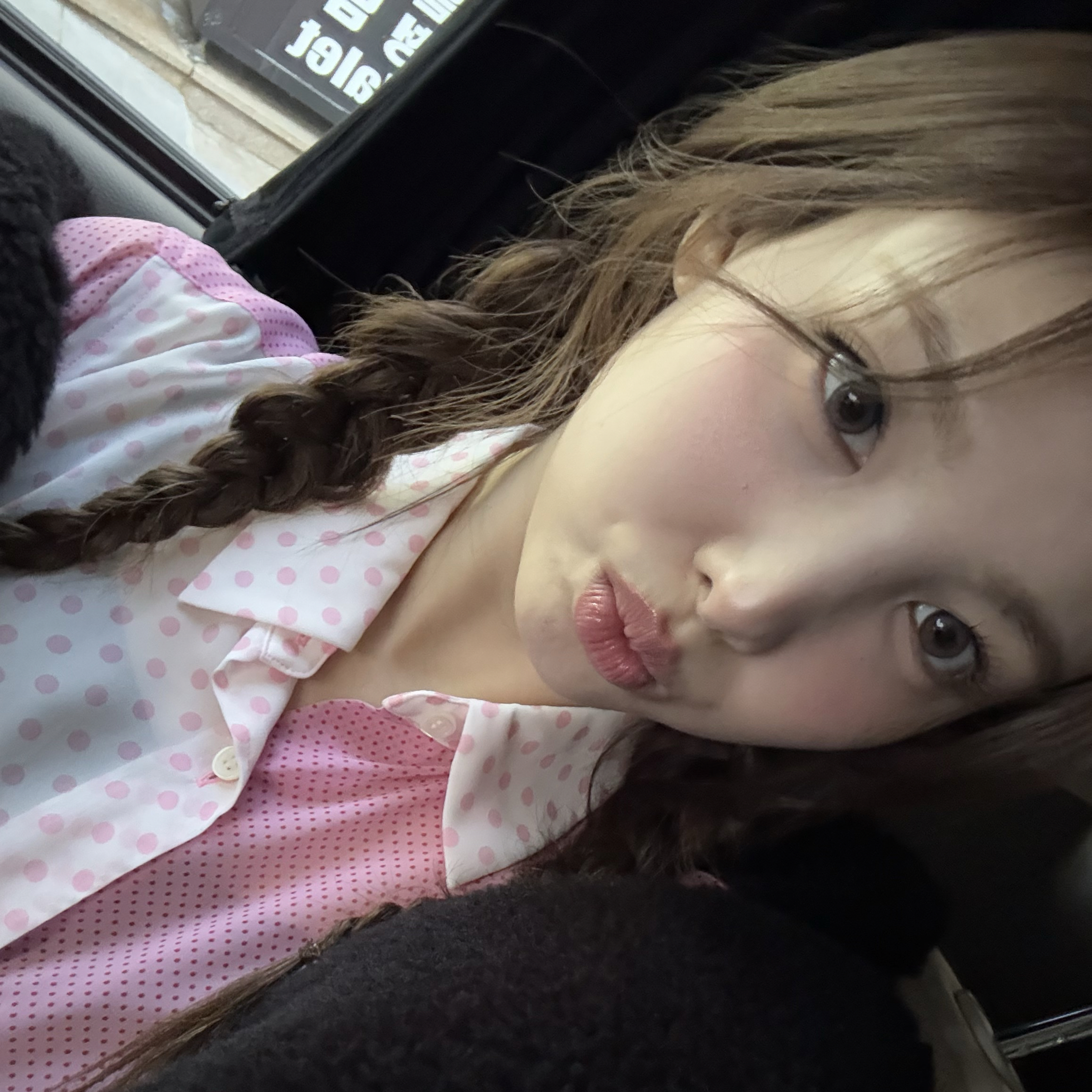 Behind-the-scenes cut of Nayeon (TWICE)