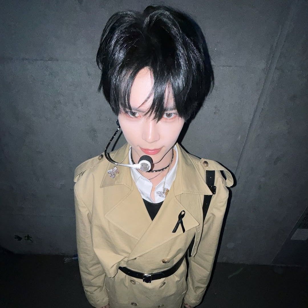 Latest photo of Sung Hanbin (ZEROBASEONE)