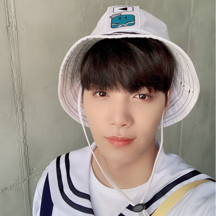 Recent activity shot of Kim Jonghyeon