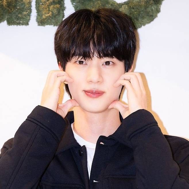 Latest photo of Jin (BTS)