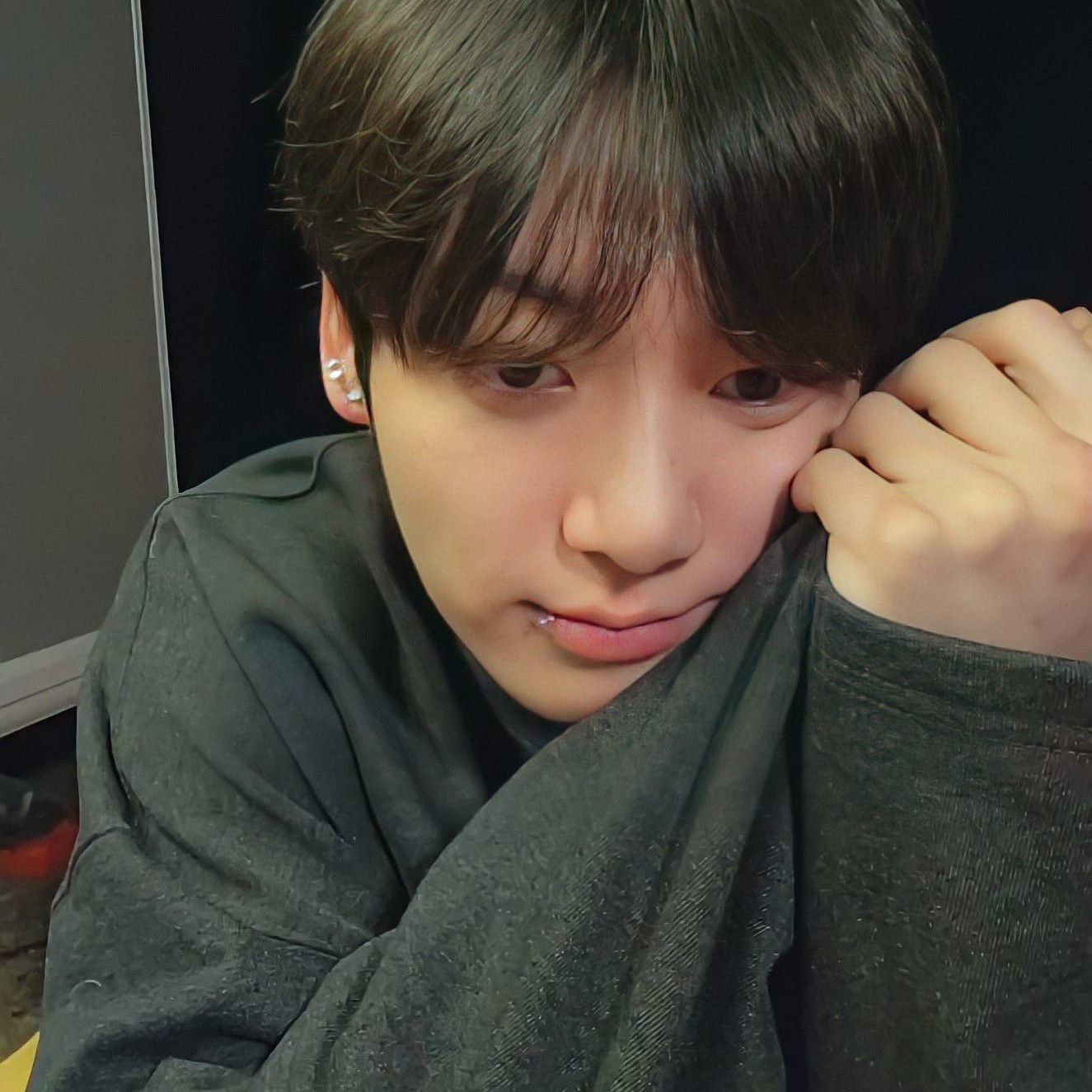 Latest photo of Jungkook (BTS)