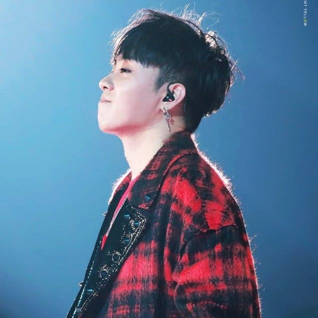 A moment captured by Eun Jiwon (SECHSKIES)'s fan