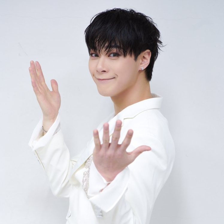 A moment captured by Moonbin (ASTRO)'s fan