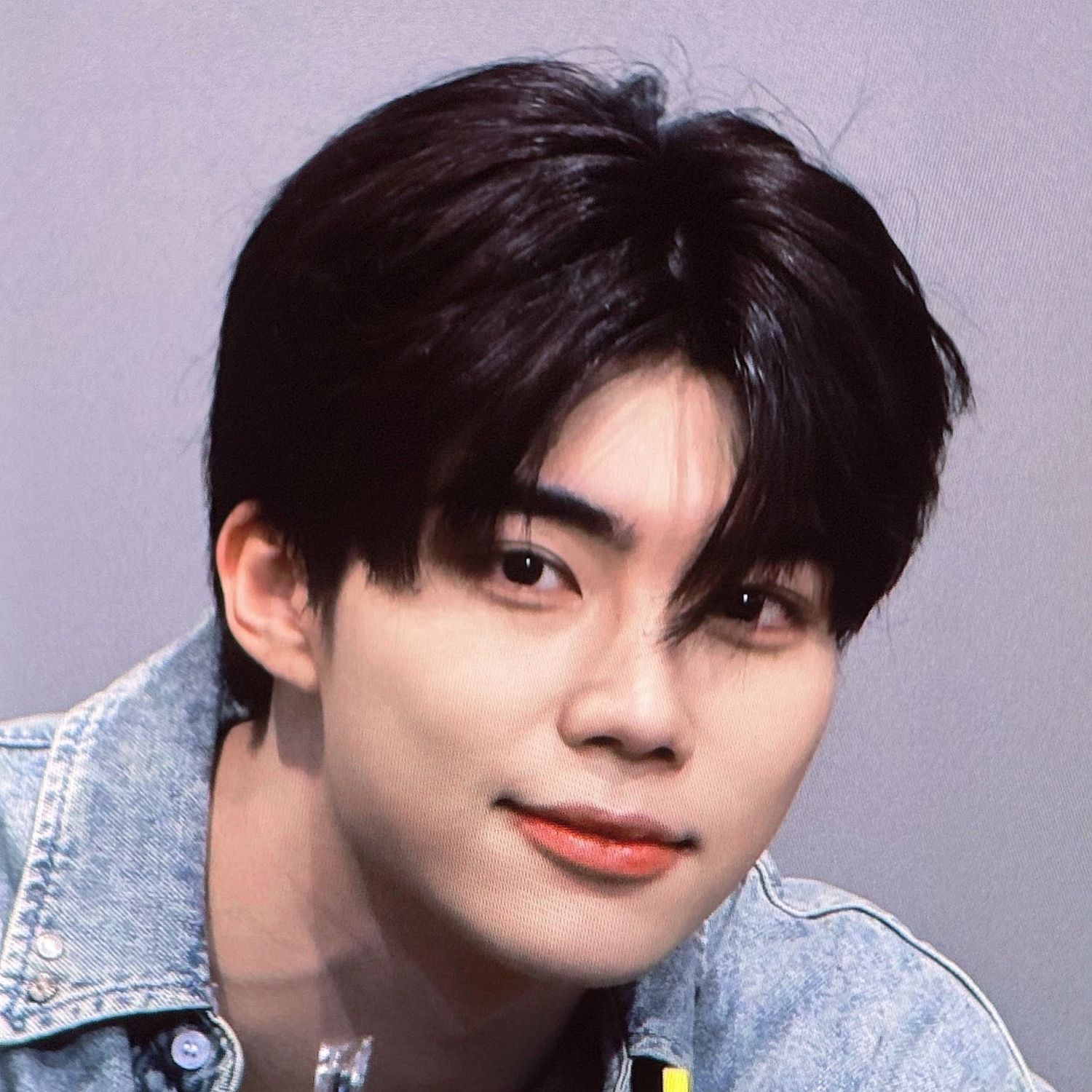 박건욱 (제로베이스원) 최근 활동샷