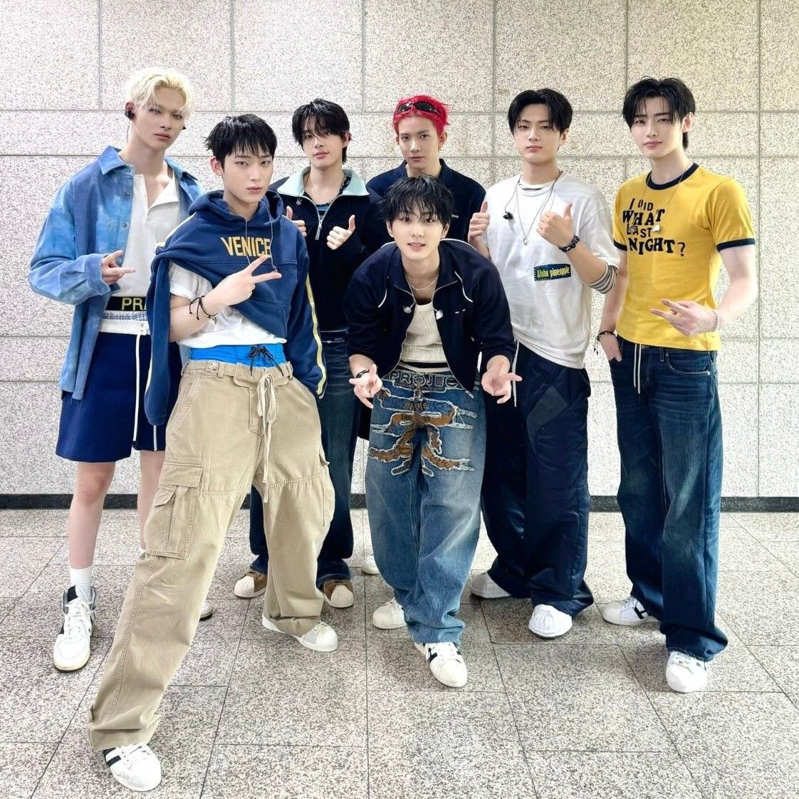 ENHYPEN的最新照片