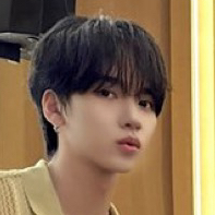 Behind-the-scenes cut of Hanjun (n.SSign)