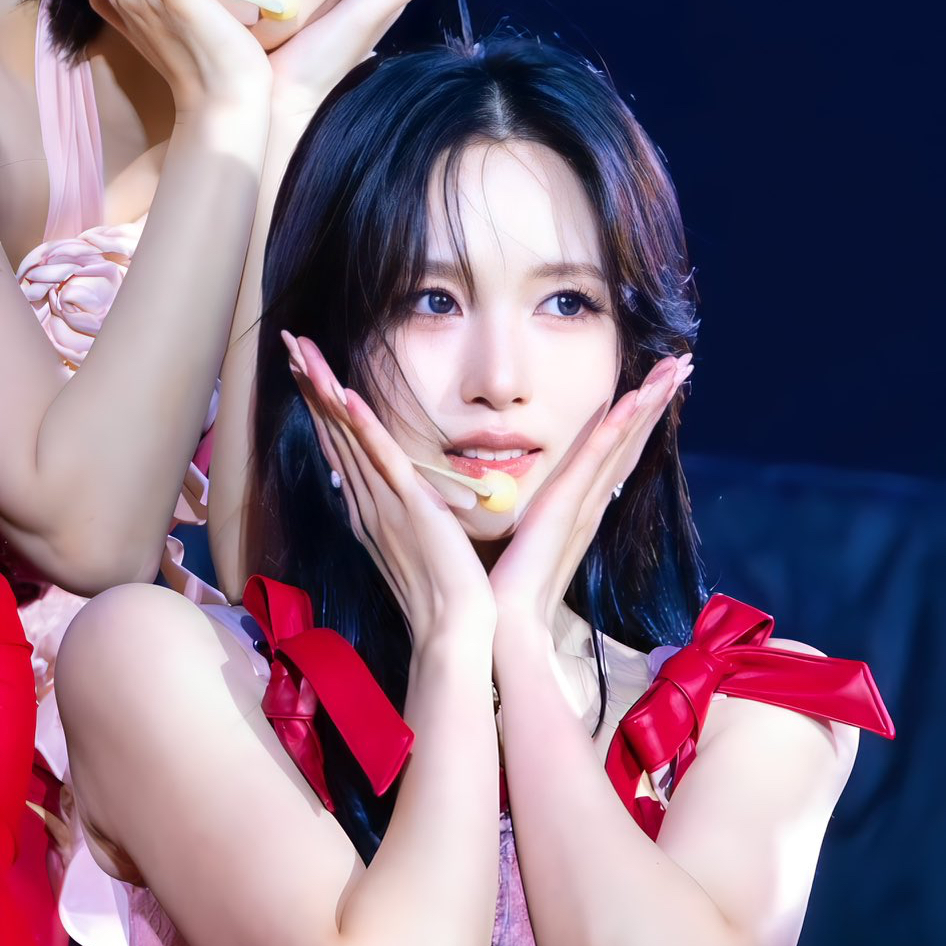 Recent activity shot of Mina (TWICE)