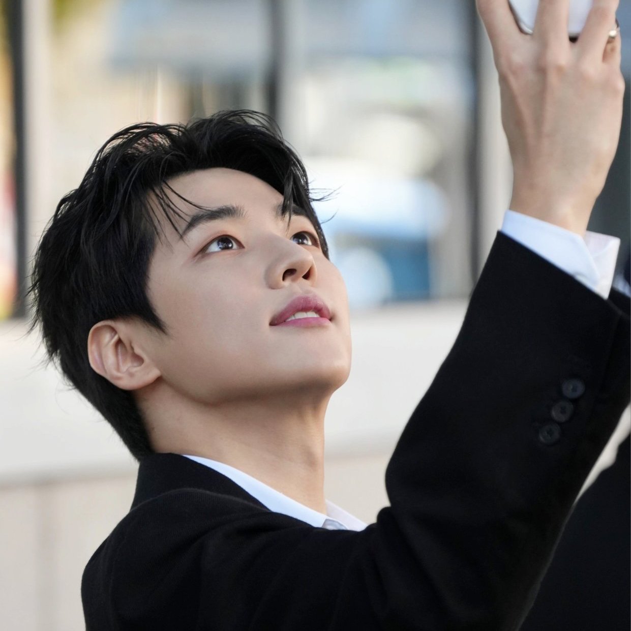 Momen yang diabadikan oleh penggemar Jaechan (DKZ)